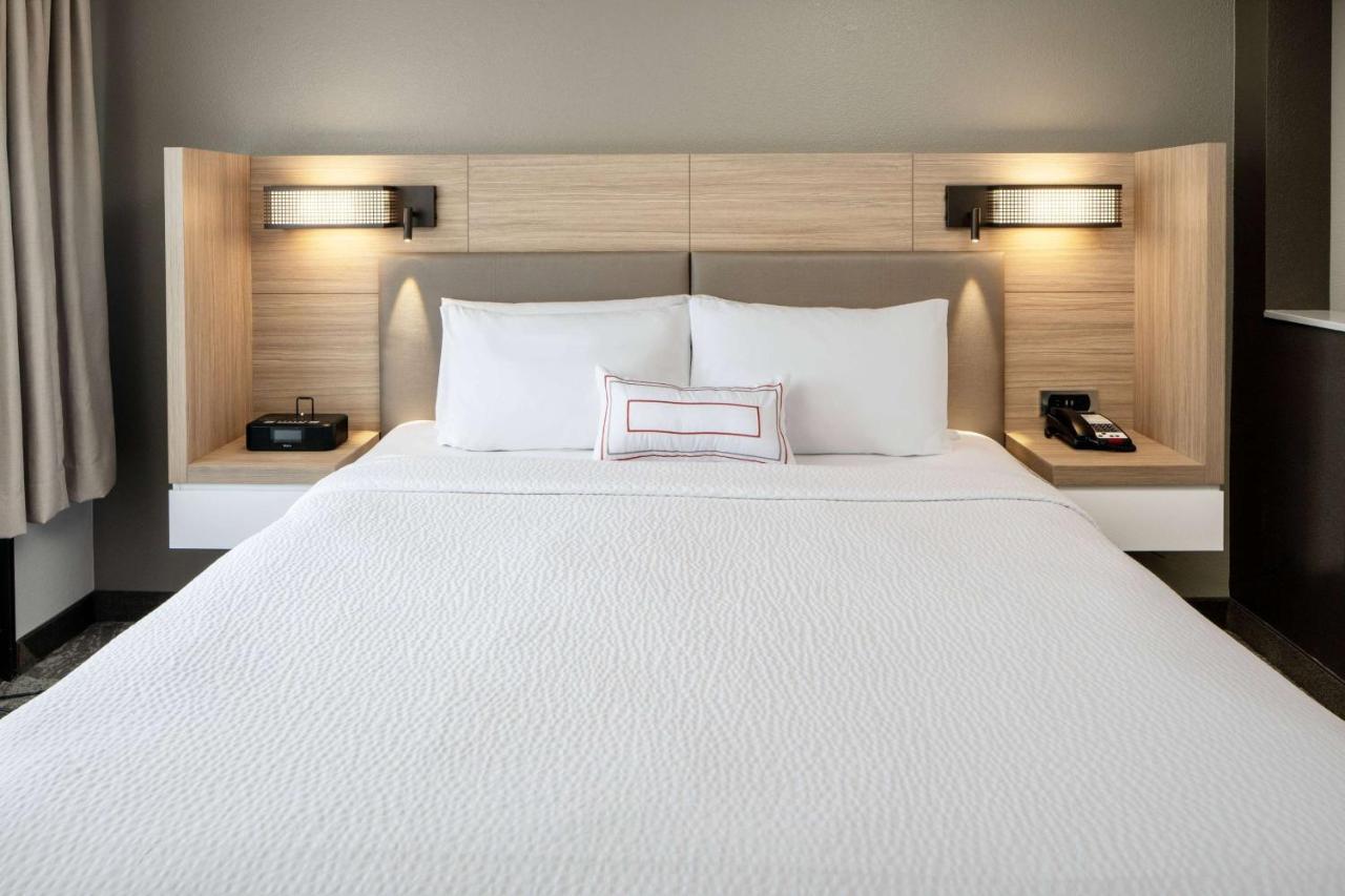 Sonesta Select Seattle Renton Suites Екстериор снимка